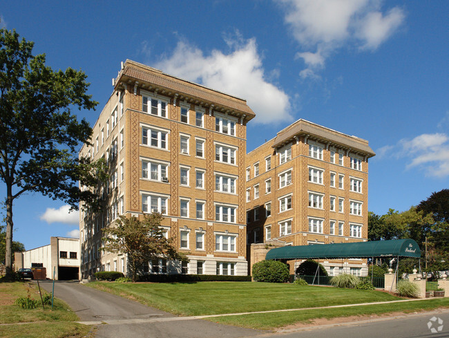 Building Photo - Packard West Hartford