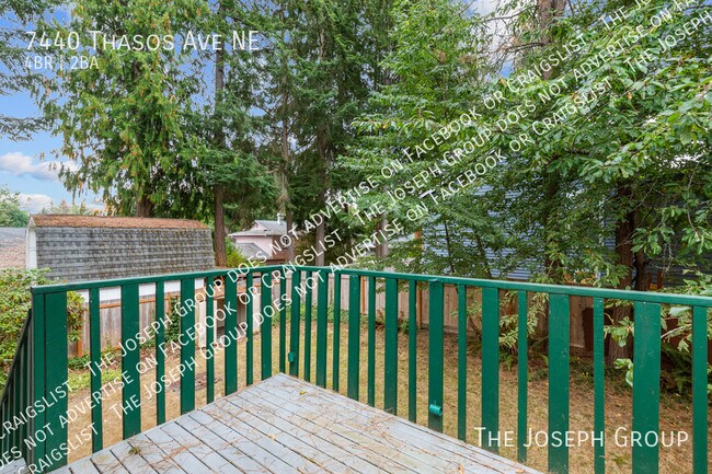 Building Photo - 7440 Thasos Ave NE