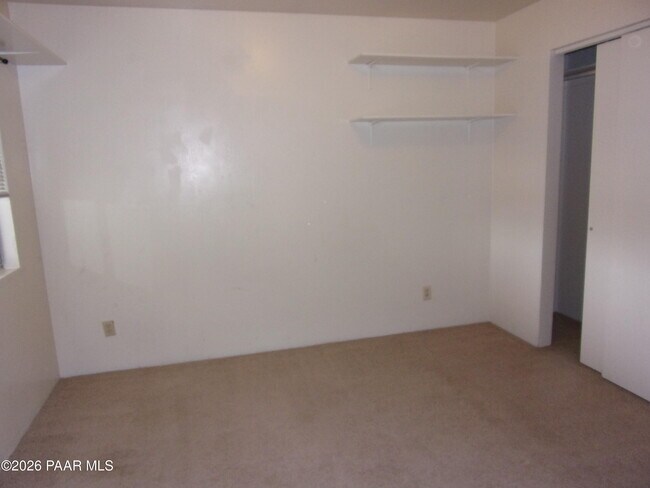 Building Photo - 716 1st St