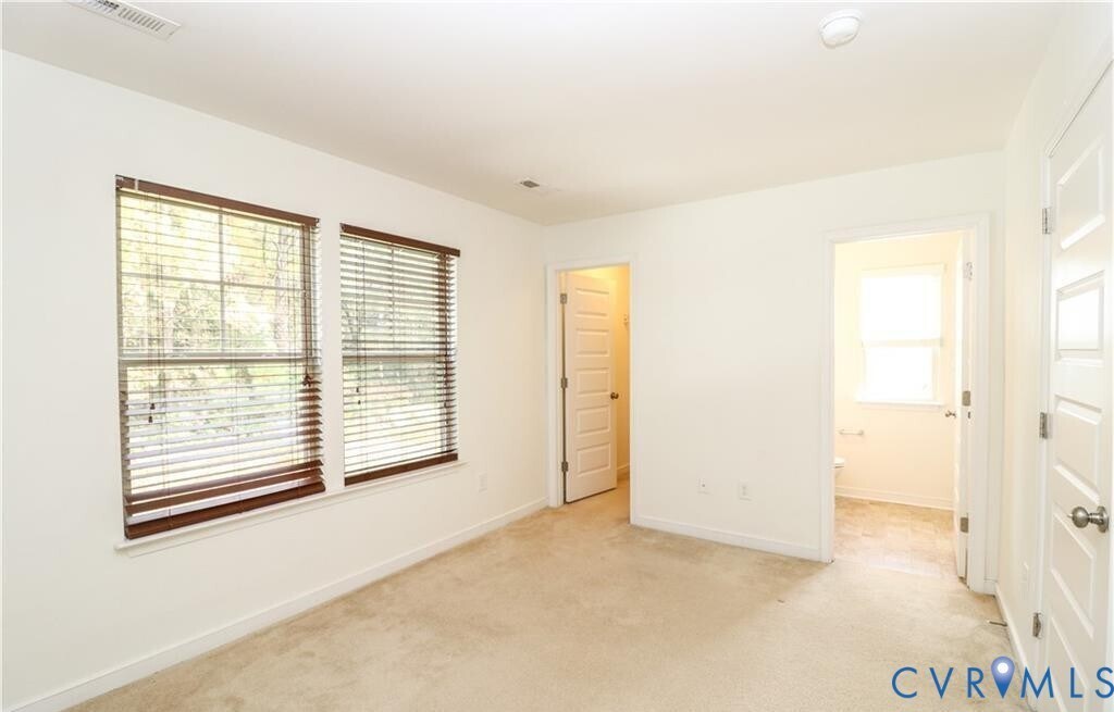 Building Photo - 2424 Marions Ln