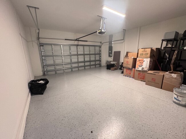 Building Photo - New Construction in Grand Park-4 Bedrooms and 4 Bathrooms with a Den and a Loft! No deposit for q...