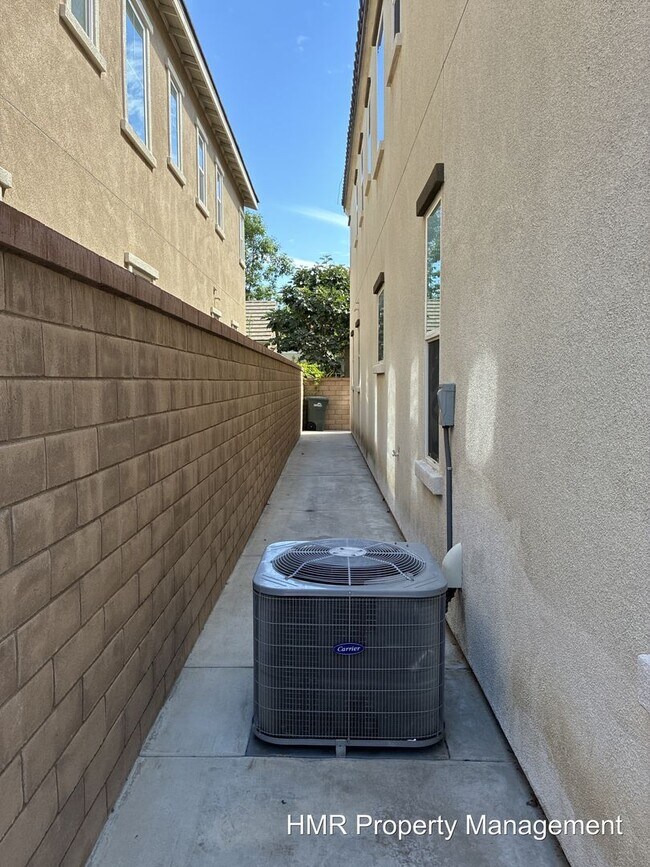 Building Photo - 3129 Mayacama Way