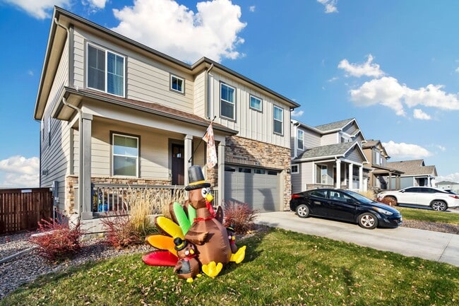 Building Photo - 4 Bedroom Overlooking Orchard in Windsor