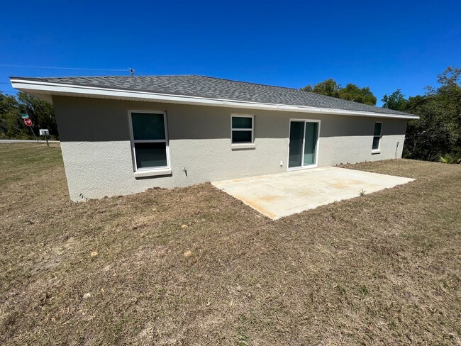 Building Photo - Lovely 3 Bedroom, 2 Bathroom Home in Ocala!!!