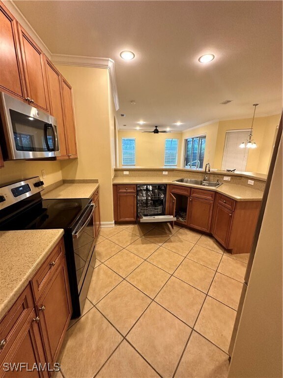 Building Photo - 8267 Laurel Lakes Way