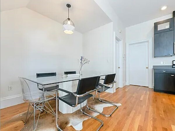 Building Photo - 63 Dorchester St