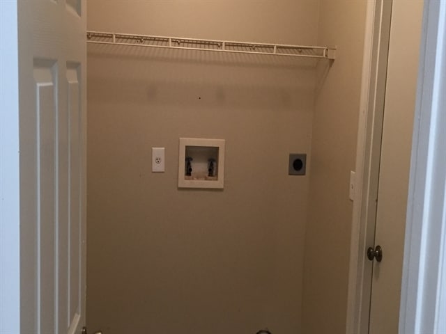 Building Photo - 287 Delake Rd NW