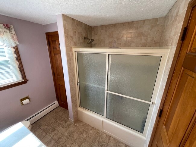 Building Photo - 27 St James Pl