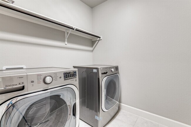 Building Photo - 1284 Caprock Dr