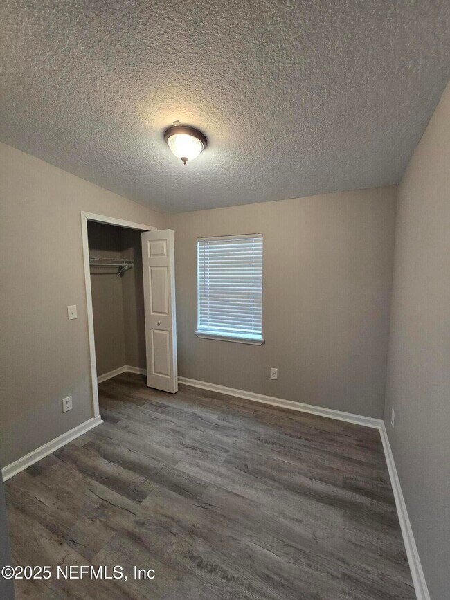 Building Photo - 4106 Lockhart Dr