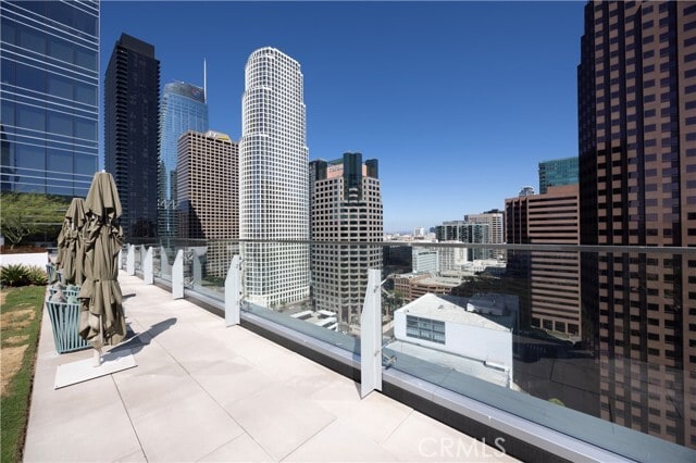 Building Photo - 877 Francisco St