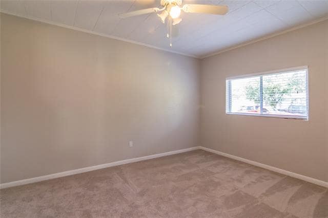 Building Photo - 2124 Fenwick Dr