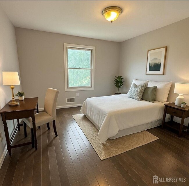 Building Photo - 7 Tiger Lilly Ct