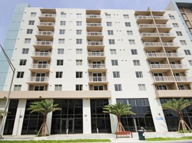 Building Photo - Gibraltar Apartments