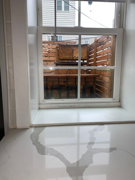 Building Photo - 2309 Gaul St