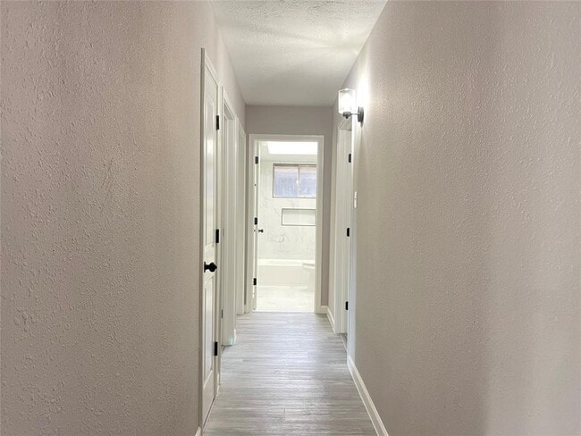 Building Photo - 7611 Cabot St