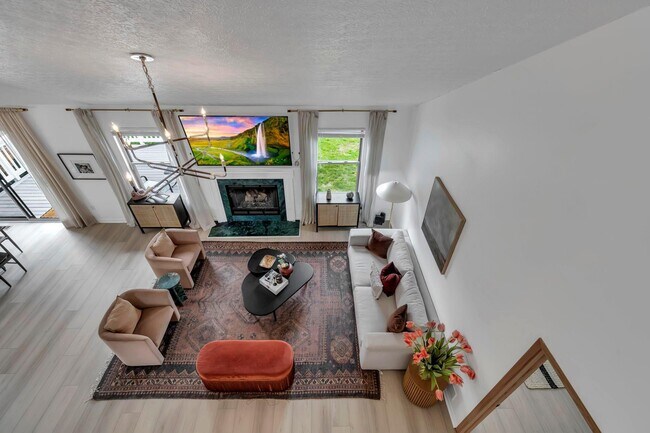 Building Photo - 2639 Berber St