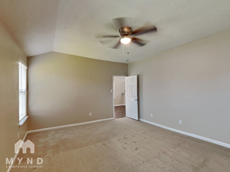 Building Photo - 1420 Jacksons Run