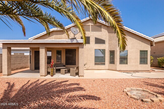 Building Photo - 8632 S 10th Ln