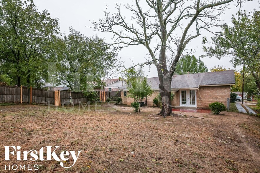 Building Photo - 7640 Ryan Ridge Dr