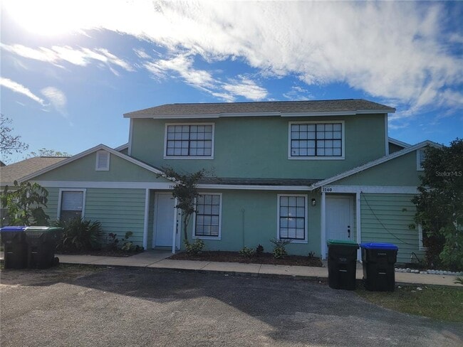 Building Photo - 1236 Dovehill Dr