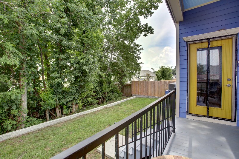 Building Photo - 1913 Mehle St