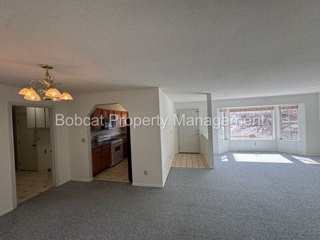 Building Photo - 4098 Quinn Dr