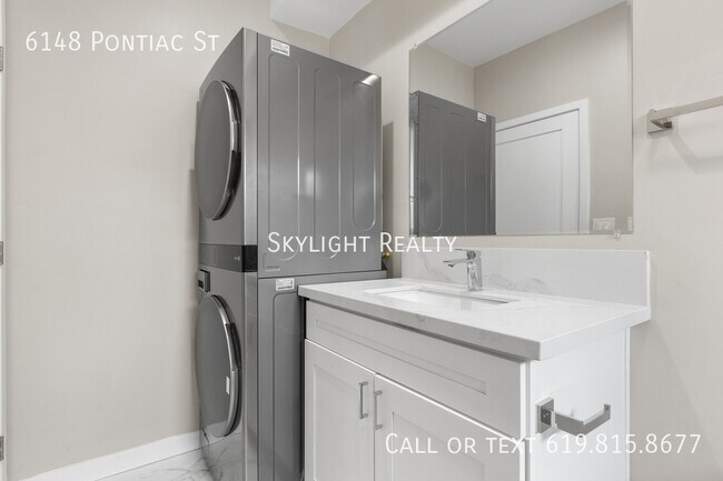 Building Photo - 6148 Pontiac St