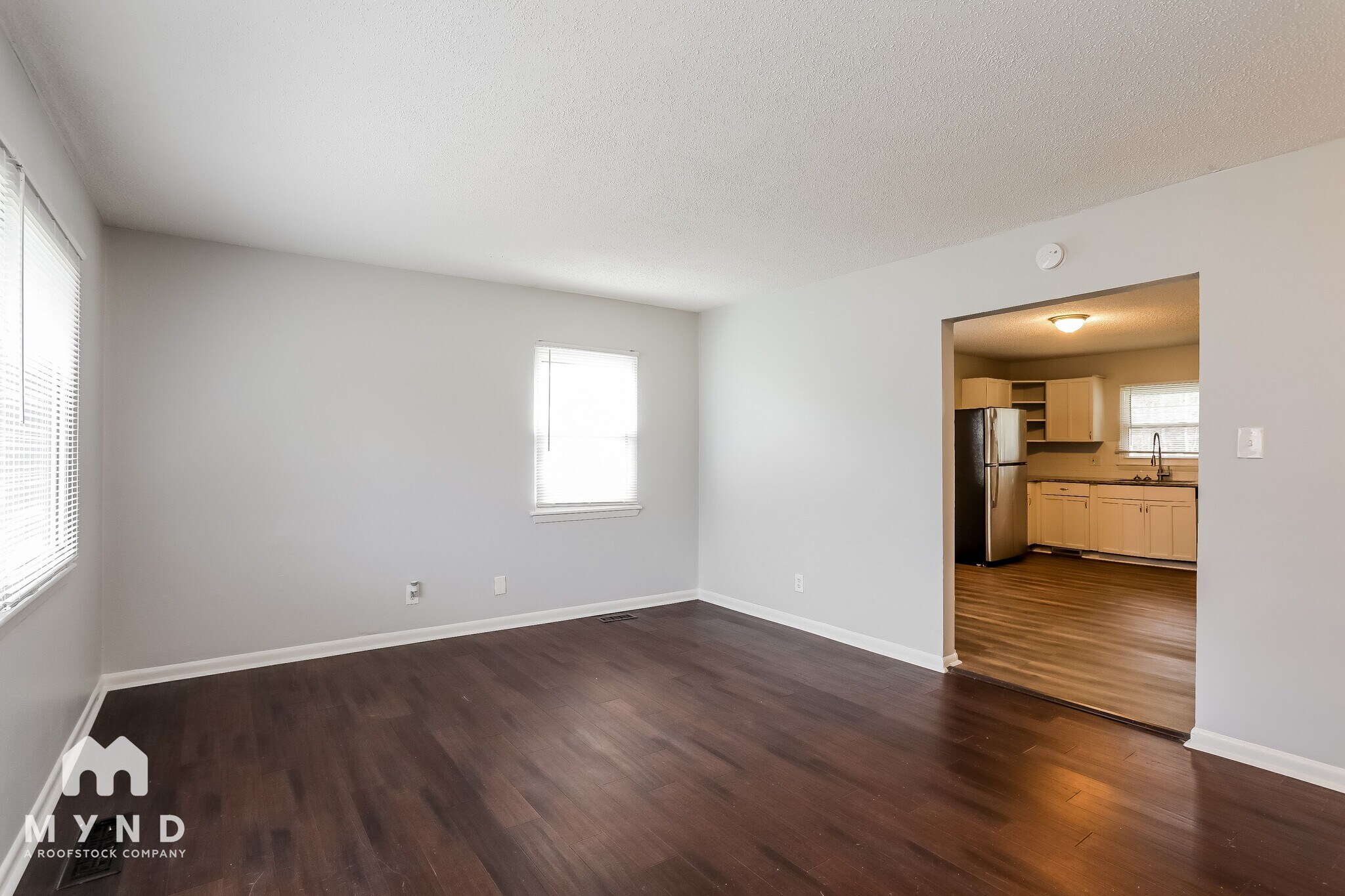 Building Photo - 908 Waring St