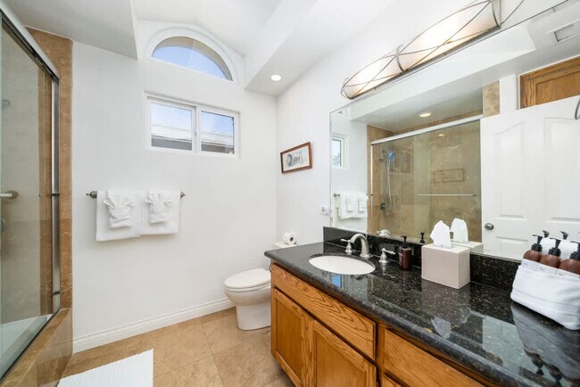 Building Photo - 3464 Carlsbad Blvd