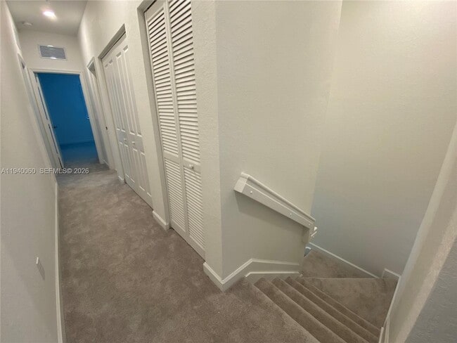 Building Photo - 211 SW 159th Ter