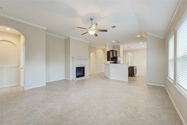Building Photo - 6710 Trinity Trail Ln