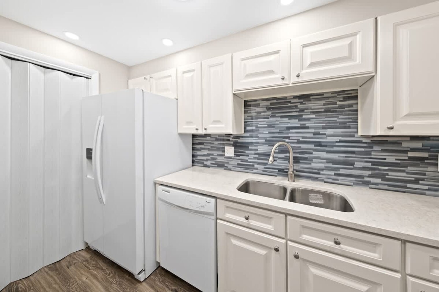 Building Photo - 500 Fillmore Ave