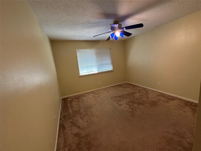 Building Photo - 7310 Treewater Dr
