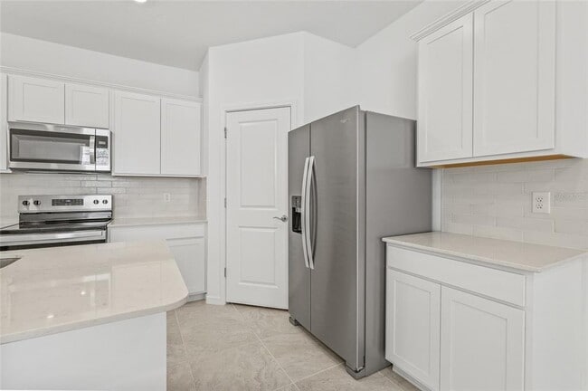 Building Photo - 13161 Stillmont Pl