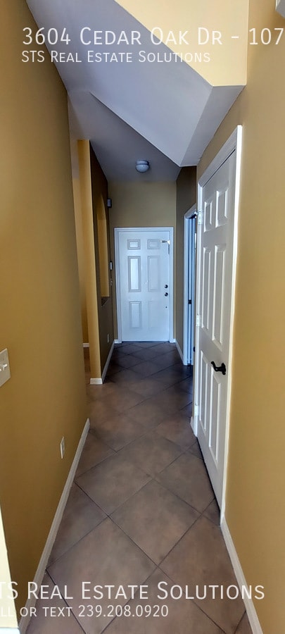 Building Photo - 3604 Cedar Oak Dr