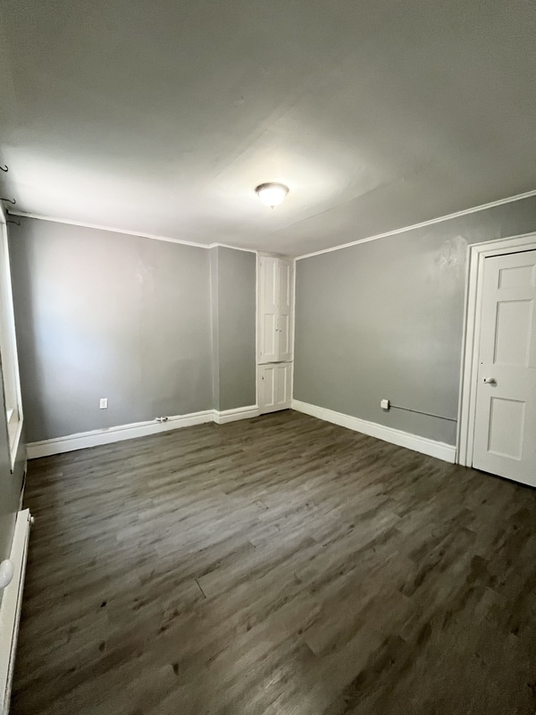 Building Photo - 662 Second Avenue Apt 2