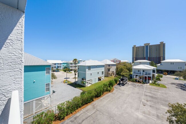 Building Photo - 1516 Sandpiper Ln