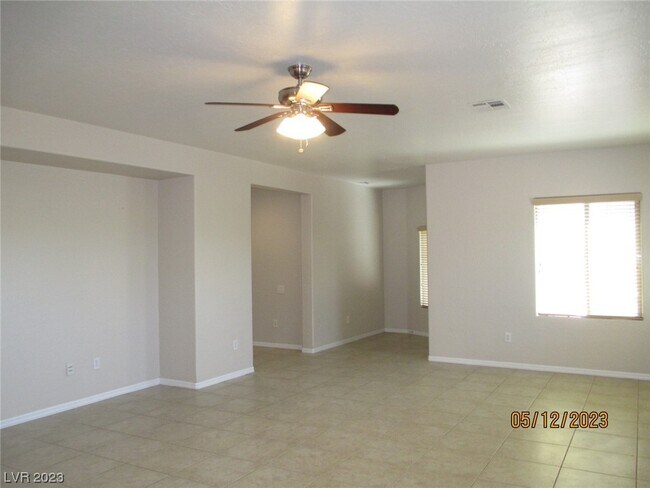Building Photo - 6729 Curlews Ct
