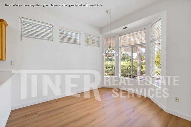 Building Photo - 7401 Acorn Glen Loop