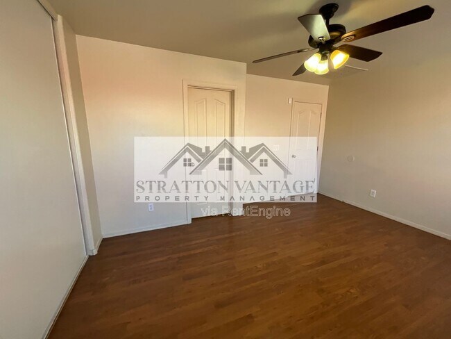 Building Photo - 11580 W Duran Ave