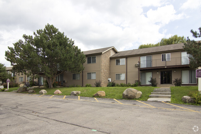 Primary Photo - Timmerman Terrace Apartments