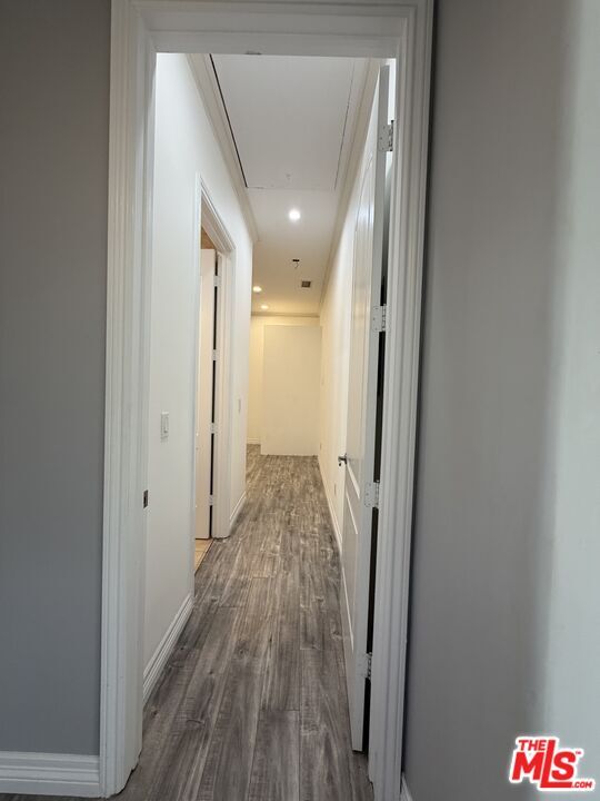 Building Photo - 10006 Samoa Ave