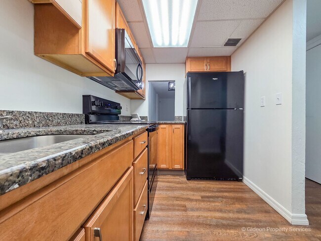 Building Photo - 711 SW 75th St