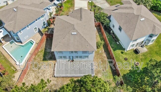 Building Photo - 166 Dominica Ct