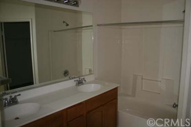 Building Photo - 15651 Vista Way