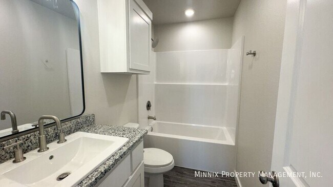 Building Photo - 8007 Date Ave