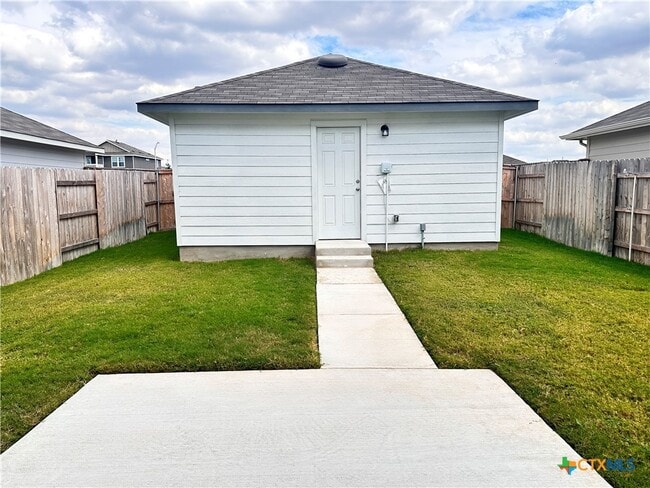 Building Photo - 124 Rollingwood Dr
