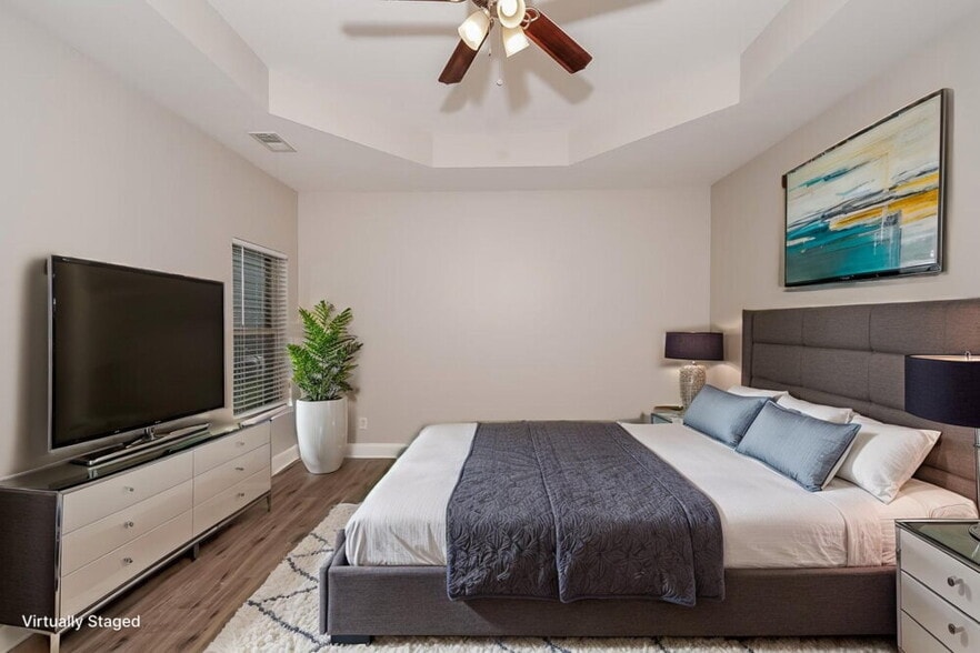 Building Photo - 1140 Overlook Dr