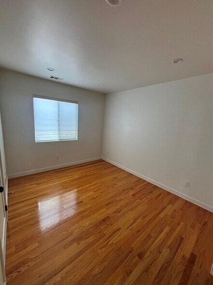 Building Photo - 414 Firmin St